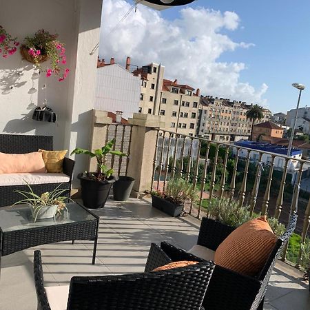 A Barca, Vivienda De Uso Turistico Apartment Poio Luaran gambar